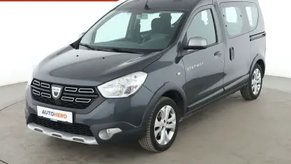 Używany Dacia Dokker Stepway 95 KM (69 kW) 2019 Szary Minivan
