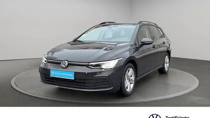 Gebraucht 2023 VW Golf VIII Life Kombi | 24.890 € (Fairer Preis)