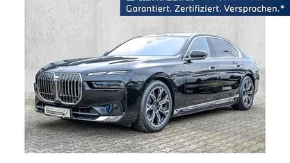 Gebraucht BMW 750e Comfort Edition 489 PS (359 kW) 2023 Limousine