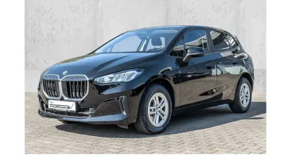 Gebraucht BMW 216 Efficient Dynamics 122 PS (89 kW) 2023 Schwarz Coupé
