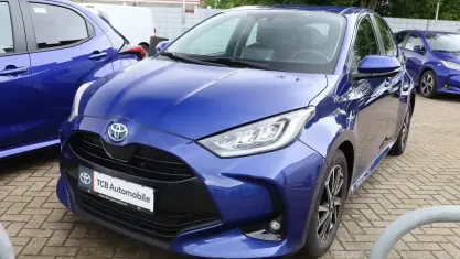 Gebraucht Toyota Yaris Team 116 PS (85 kW) 2022 Blau Kleinwagen