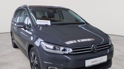 Gebraucht VW Touran Highline 150 PS (110 kW) 2022 Uranograu Van / Kleinbus