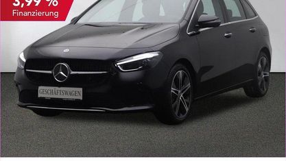 Używany Mercedes B200 Progressive 163 KM (119 kW) 2025 Szary Minivan