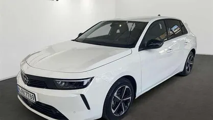 Gebraucht 2025 Opel Astra Edition Limousine | 19.990 € (Superpreis)