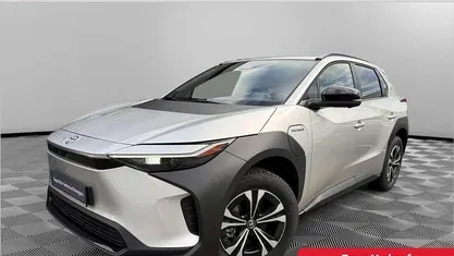 Precious silver Gebraucht 2023 Toyota bZ4X Basis SUV | 32.900 € (Fairer Preis)