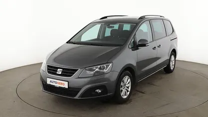 Grau Gebraucht 2018 Seat Alhambra Style Van / Kleinbus | 22.680 € (Fairer Preis)