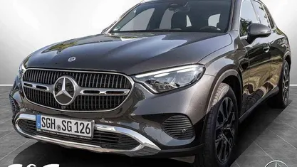 Metalliclack graphitgrau Gebraucht 2025 Mercedes GLC200 Avantgarde SUV | 57.099 €