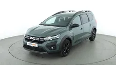 Grün Gebraucht 2023 Dacia Jogger Extreme Van / Kleinbus | 20.580 € (Fairer Preis)