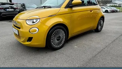 Gebraucht 2025 Fiat 500 Limousine | 22.190 € (Fairer Preis)