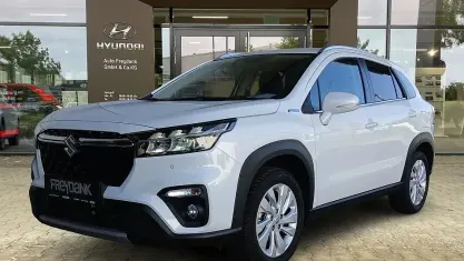 Gebraucht Suzuki SX4 S-Cross Comfort 129 PS (94 kW) 2023 Weiß SUV