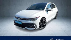 Weiss Gebraucht 2024 VW Golf VIII GTI Limousine | 43.740 € (Fairer Preis)