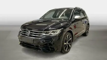 Gebraucht VW Tiguan R 320 PS (235 kW) 2023 Deep black perleffekt SUV