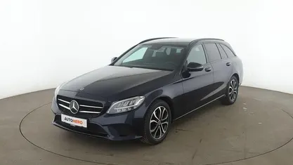Gebraucht Mercedes C220 Avantgarde 194 PS (142 kW) 2020 Blau Kombi