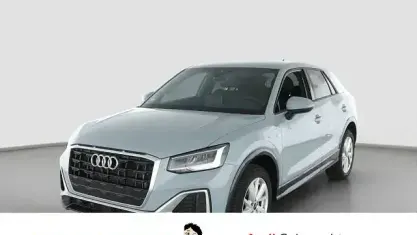 Gebraucht Audi Q2 S-Line 150 PS (110 kW) 2025 Pfeilgrau perleffekt SUV