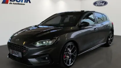 Gebraucht Ford Focus ST 280 PS (205 kW) 2022 Magneticgrau met Limousine