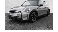 Rooftop grey metalli Gebraucht 2021 Mini Cooper Classic Kleinwagen | 22.300 € (Fairer Preis)