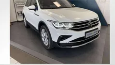 Weiß Gebraucht 2022 VW Tiguan Elegance SUV | 29.990 € (Fairer Preis)