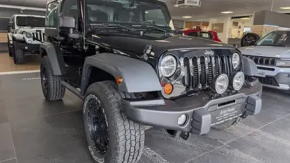 Gebraucht Jeep Wrangler Sport 200 PS (147 kW) 2013 Schwarz SUV