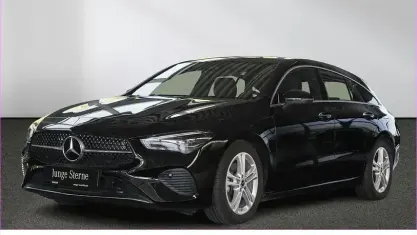Gebraucht Mercedes CLA200 Shooting Brake Progressive 163 PS (119 kW) 2025 Schwarz Kombi