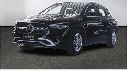 Gebraucht Mercedes GLA200 163 PS (119 kW) 2024 SUV