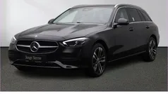 Lack obsidianschwarz Gebraucht 2024 Mercedes C300e Avantgarde Kombi | 47.760 € (Fairer Preis)