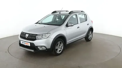 Gebraucht Dacia Sandero Prestige 90 PS (66 kW) 2020 Grau Kleinwagen