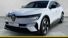 Weiß Gebraucht 2022 Renault Mégane Equilibre Limousine | 19.480 € (Superpreis)