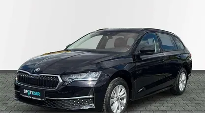 Gebraucht 2024 Skoda Octavia Selection Kombi | 27.980 € (Superpreis)