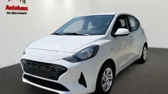 Weiss Neu 2024 Hyundai i10 Select Kleinwagen | 14.980 € (Guter Preis)
