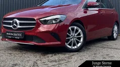 Rot Gebraucht 2020 Mercedes B180 Business Van / Kleinbus | 22.430 € (Fairer Preis)
