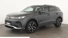 Grau Gebraucht 2024 VW Tiguan R-line SUV | 48.484 € (Superpreis)