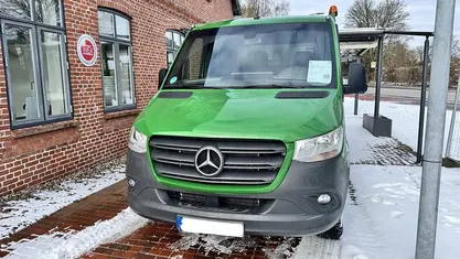 Gebraucht Mercedes 500 150 PS (110 kW) 2023 Van