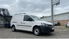 Schwarz Gebraucht 2015 VW Sharan Trendline Van / Kleinbus | 13.900 € (Fairer Preis)