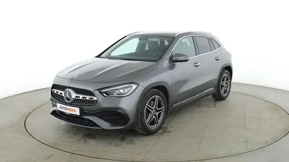 Gebraucht Mercedes GLA200 AMG line 163 PS (119 kW) 2022 Grau SUV