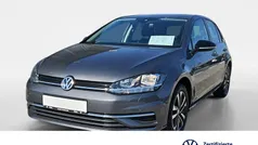 Grau Gebraucht 2020 VW Golf VII IQ Drive Limousine | 15.875 € (Fairer Preis)