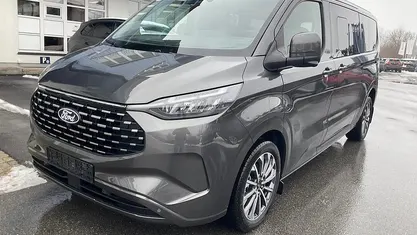 Gebraucht Ford Tourneo Custom Titanium X 2025 Van