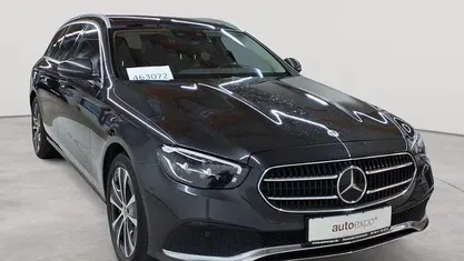 Graphitgrau metallic Gebraucht 2021 Mercedes E300 Avantgarde Kombi | 24.990 € (Etwas zu teuer)