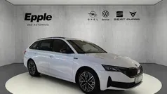 Weiß Gebraucht 2025 Skoda Octavia Kombi | 31.890 € (Fairer Preis)