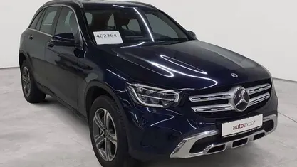 Cavansitblau metallic Gebraucht 2022 Mercedes GLC300e SUV | 35.190 € (Guter Preis)