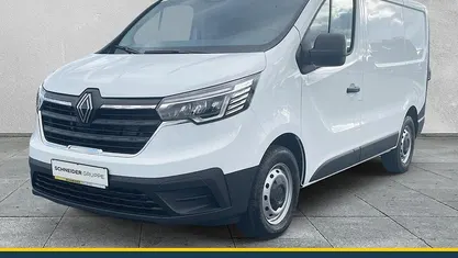 Gebraucht Renault Trafic Komfort 149 PS (109 kW) 2025 Weiß Van / Kleinbus