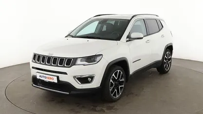 Weiß Gebraucht 2021 Jeep Compass Limited SUV | 20.390 € (Fairer Preis)