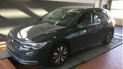 Gebraucht VW Golf VIII Move 110 PS (80 kW) 2024 Grau Limousine