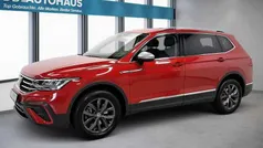 Rot Gebraucht 2023 VW Tiguan Allspace Life SUV | 33.930 € (Superpreis)