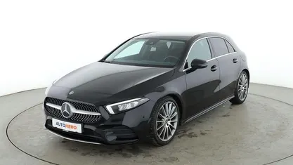 Gebraucht Mercedes A180 AMG line 136 PS (100 kW) 2019 Schwarz Limousine