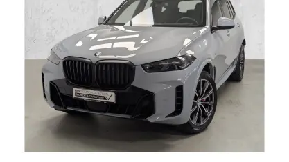 Gebraucht BMW X5 M Sport 298 PS (219 kW) 2025 Grau SUV