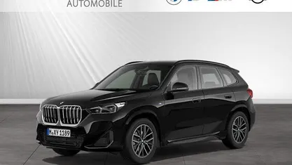 Saphirschwarz metallic Gebraucht 2025 BMW X1 Efficient Dynamics SUV | 34.890 € (Superpreis)