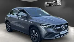 Grau Gebraucht 2022 Mercedes GLA180 SUV | 30.980 € (Fairer Preis)