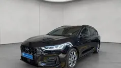 Schwarz Gebraucht 2024 Ford Focus ST-Line X Kombi | 25.450 € (Guter Preis)