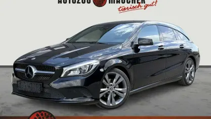 Gebraucht Mercedes CLA180 122 PS (89 kW) 2019 Kosmosschwarz  metalliclack Limousine