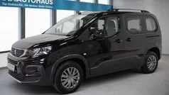 Schwarz Gebraucht 2023 Peugeot Rifter Allure Van / Kleinbus | 17.730 € (Fairer Preis)